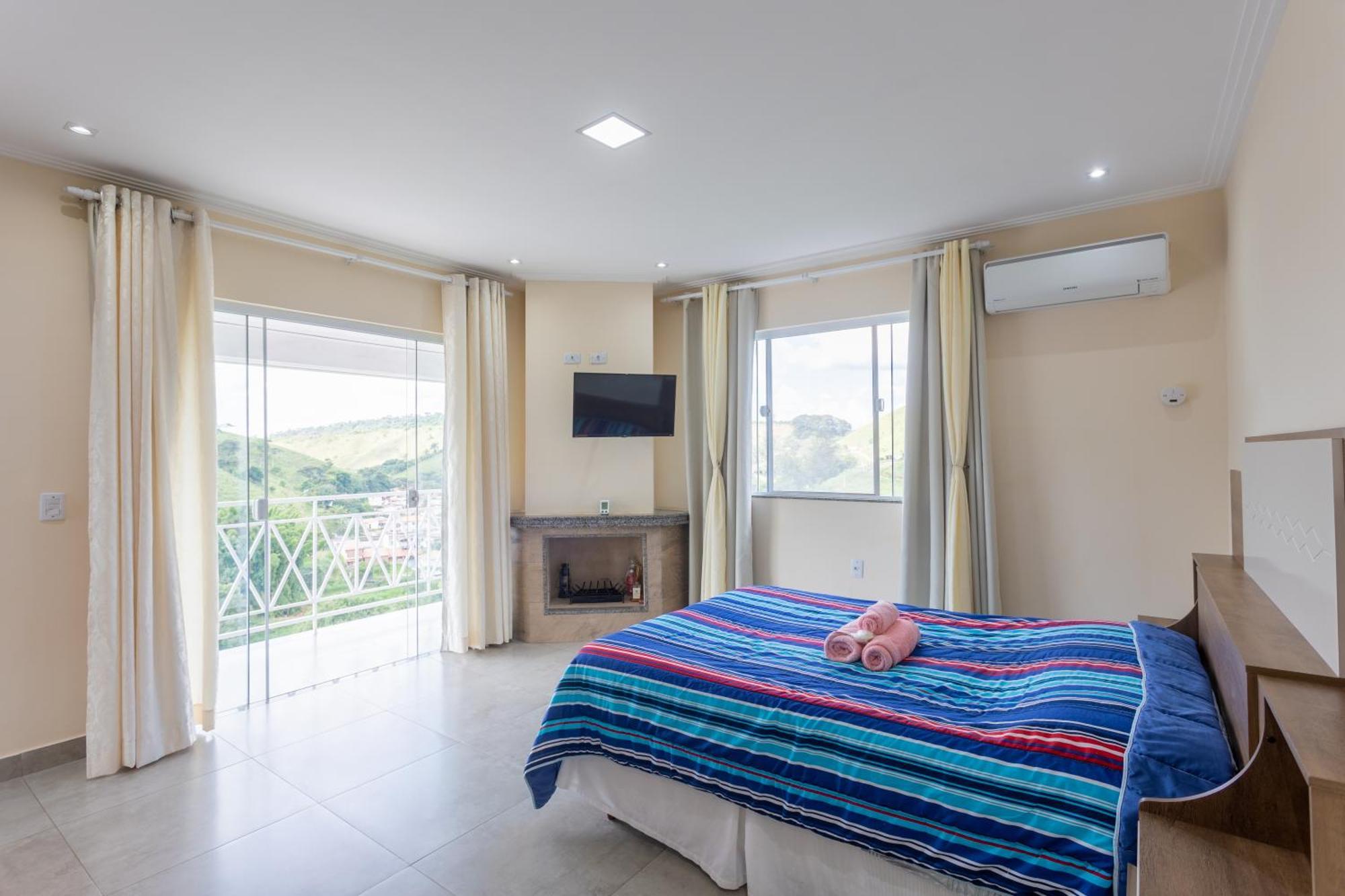 Casa Luar Na Serra Em Conservatoria ヴァレンサ エクステリア 写真